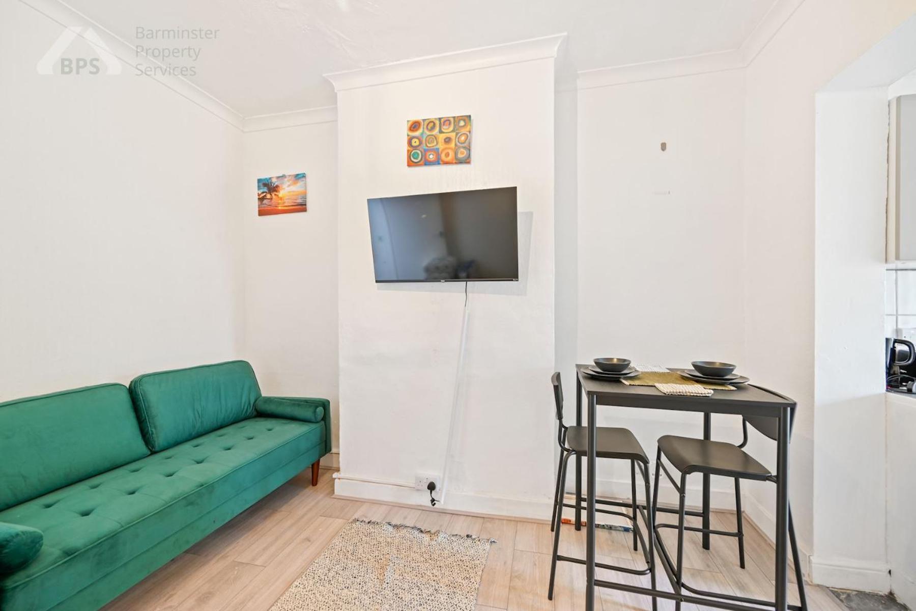 Cosy Tottenham Apartment Sleeps 4 ロンドン エクステリア 写真